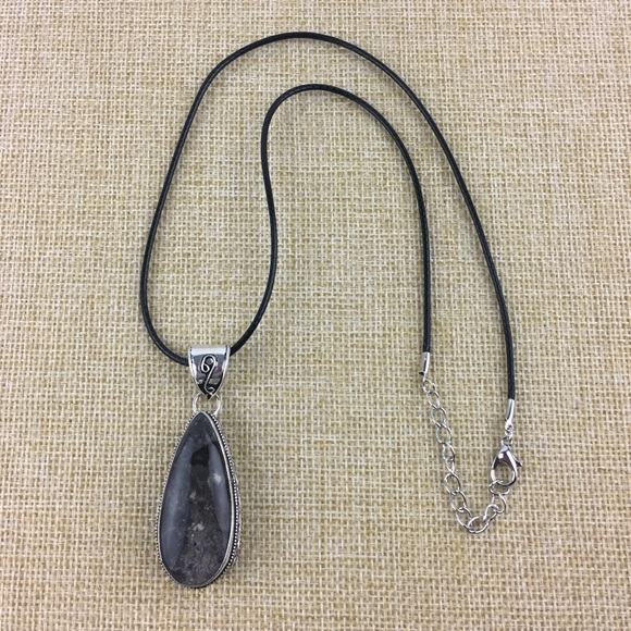 Jasper Stone Pendant Necklace - Picture 2 of 8